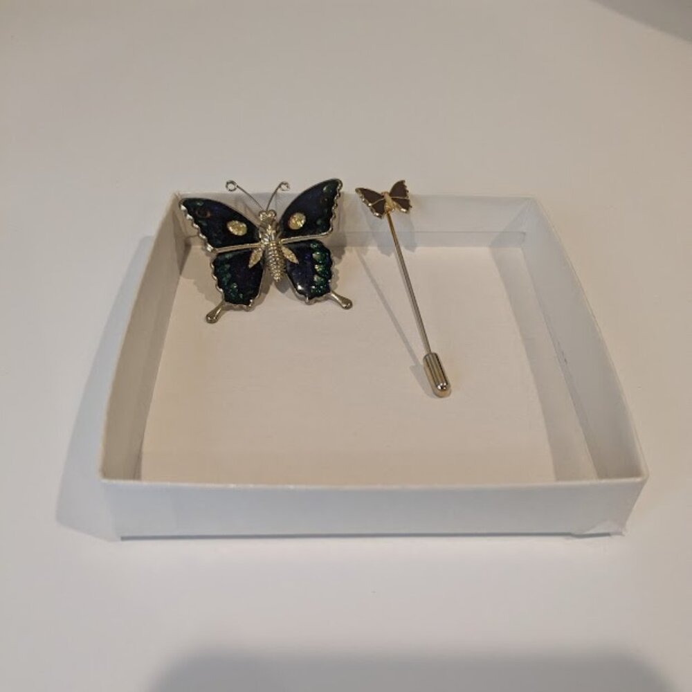 Vintage set of 2 butterfly brooches, antique lapel pins, vintage costume jewelry